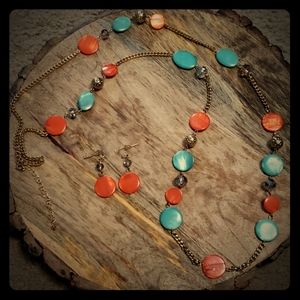Necklace and earring set